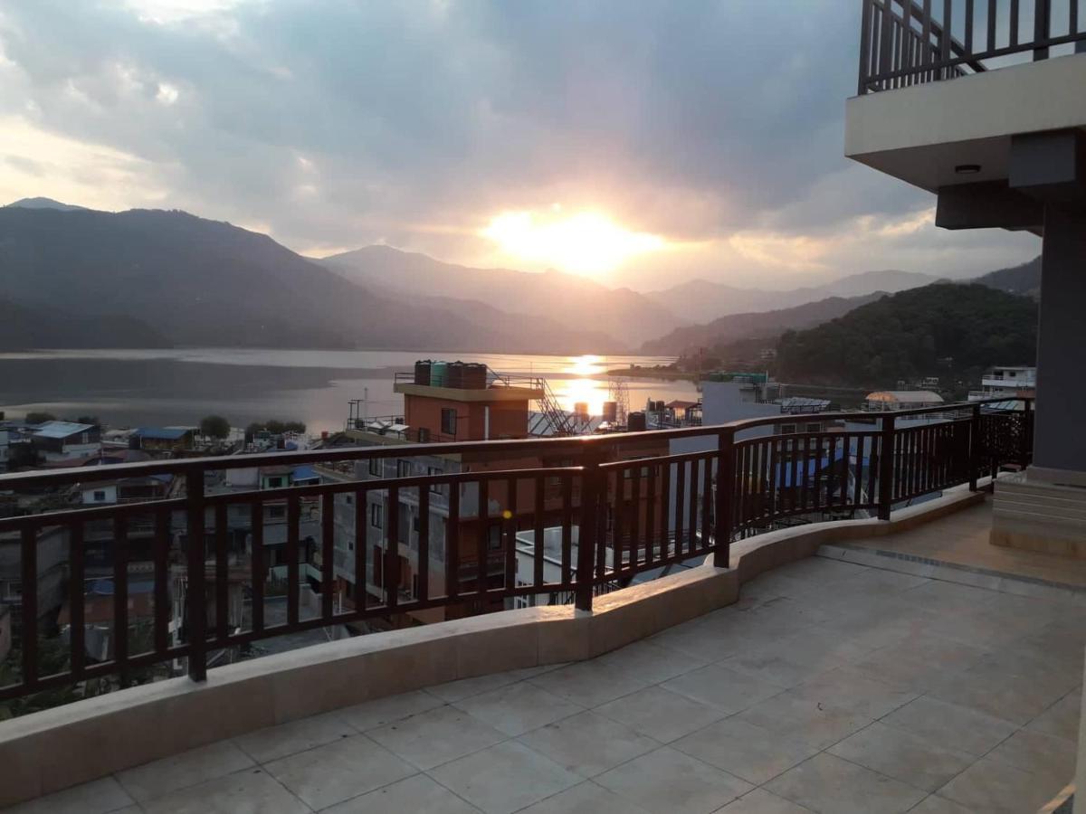 Beli Guest House Покхара Экстерьер фото
