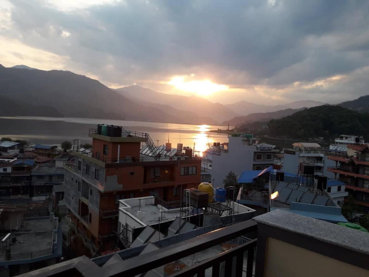 Beli Guest House Покхара Экстерьер фото