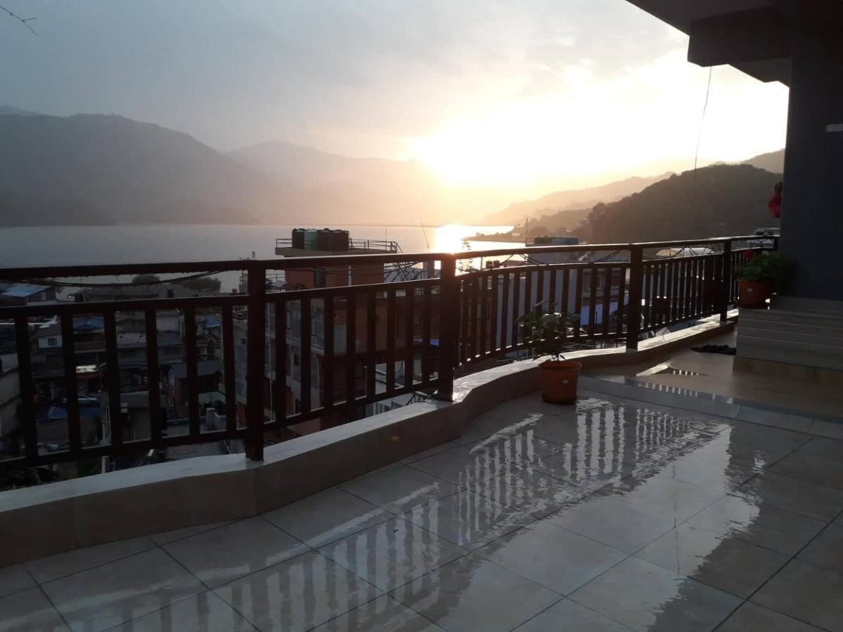 Beli Guest House Покхара Экстерьер фото