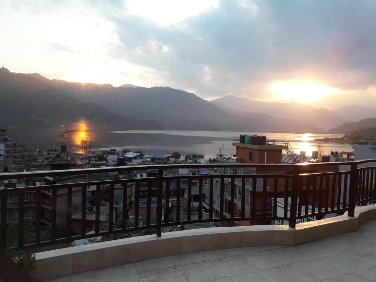 Beli Guest House Покхара Экстерьер фото