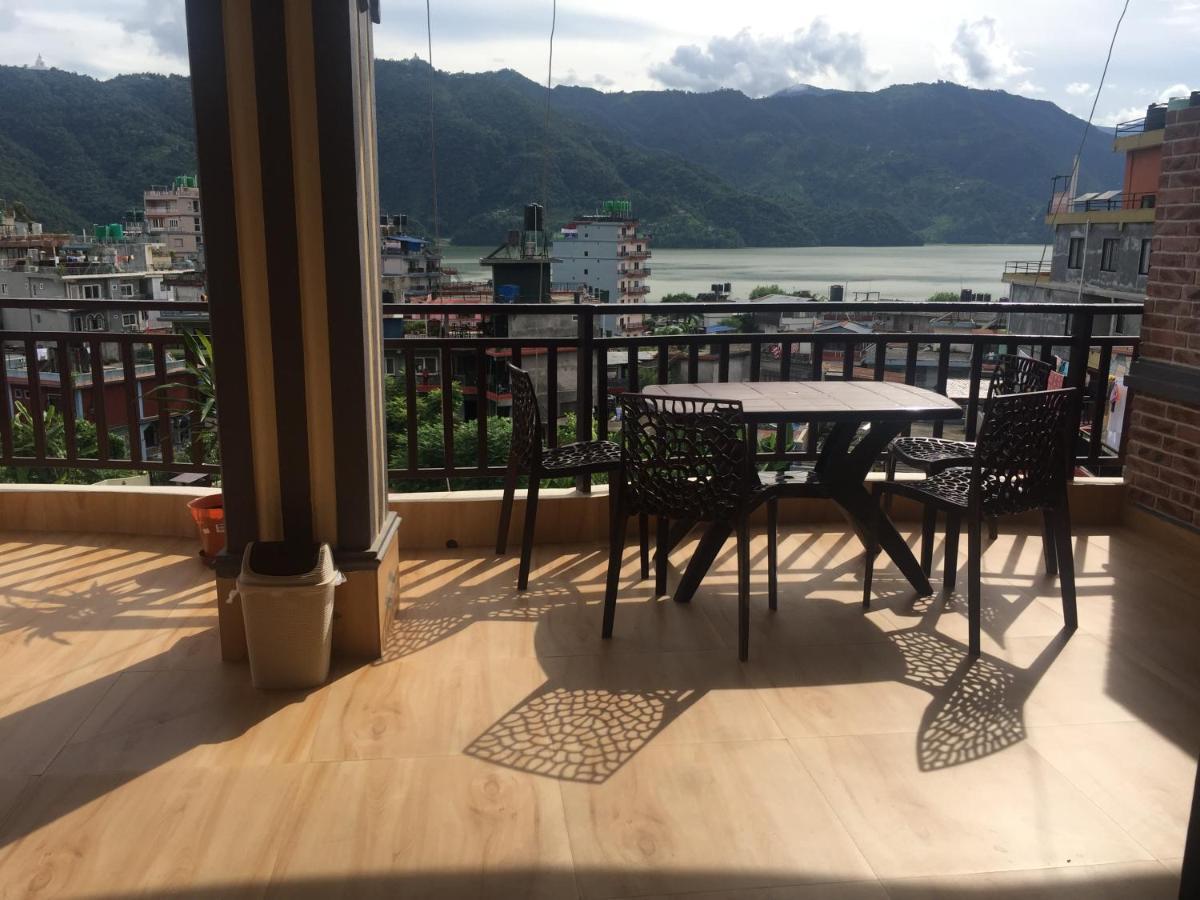 Beli Guest House Покхара Экстерьер фото